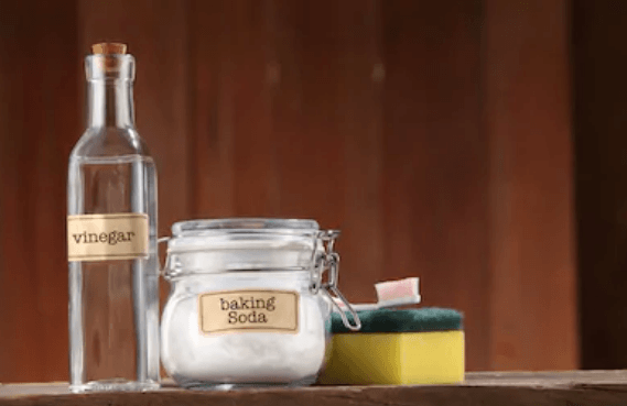 12 Ways to Use Baking Soda to Clean the Home